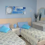 Frühstückspension Le 3 Camelie Malpensa 3*
